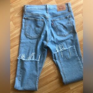 Levi’s wedgie jeans
